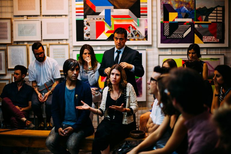 Comunicación, Asertividad y Escucha Activa en la Empresa
